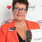 Dawn Breacher with her 'gold' Slimming World award on Celebration Day 2023